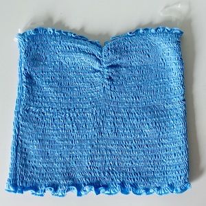 New Blue cropped sleeveless top.Size S